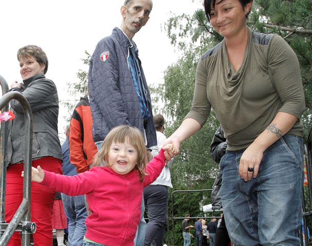 19 Alle hatten eine riesen Freude an diesem Fest und unserer Musik.jpg